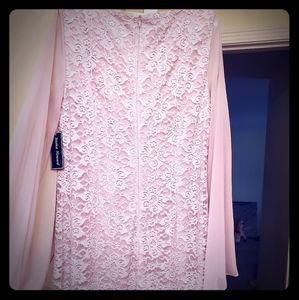 Ladies dress with flare sleeves